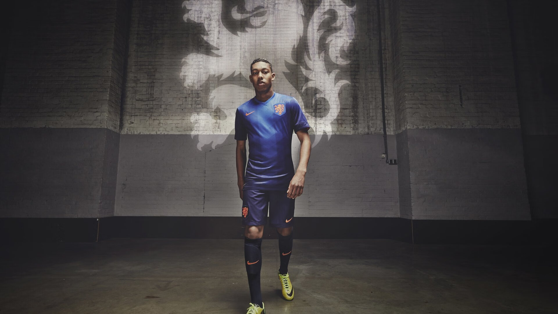 开云电子竞技-西甲突破极限：长传突袭，直取佳绩